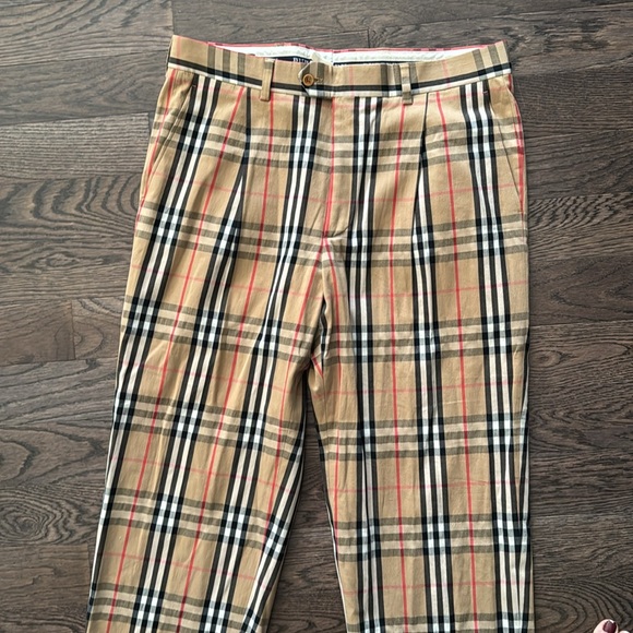 Men’s Burberry Pants - Picture 5 of 9